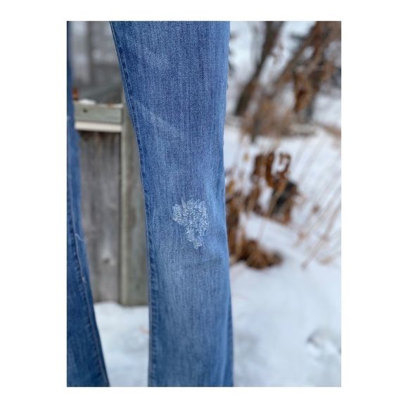 Billabong Boho Embroidered Low Rise Jeans Flare Leg Cotton Med Wash Sz S - Picture 11 of 16